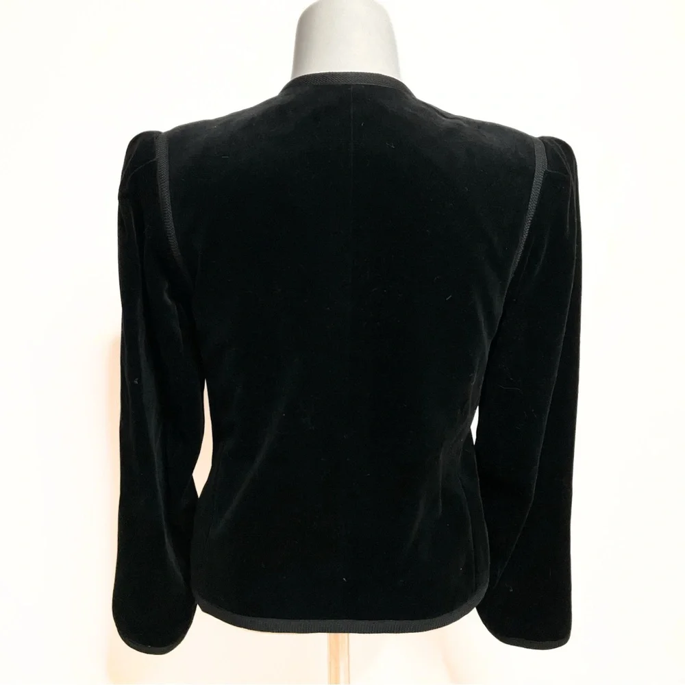 Vintage Sottana David Lohman Womens Sophisticated Velvet Blazer SZ 4 Whimsigoth - Picture 3 of 6